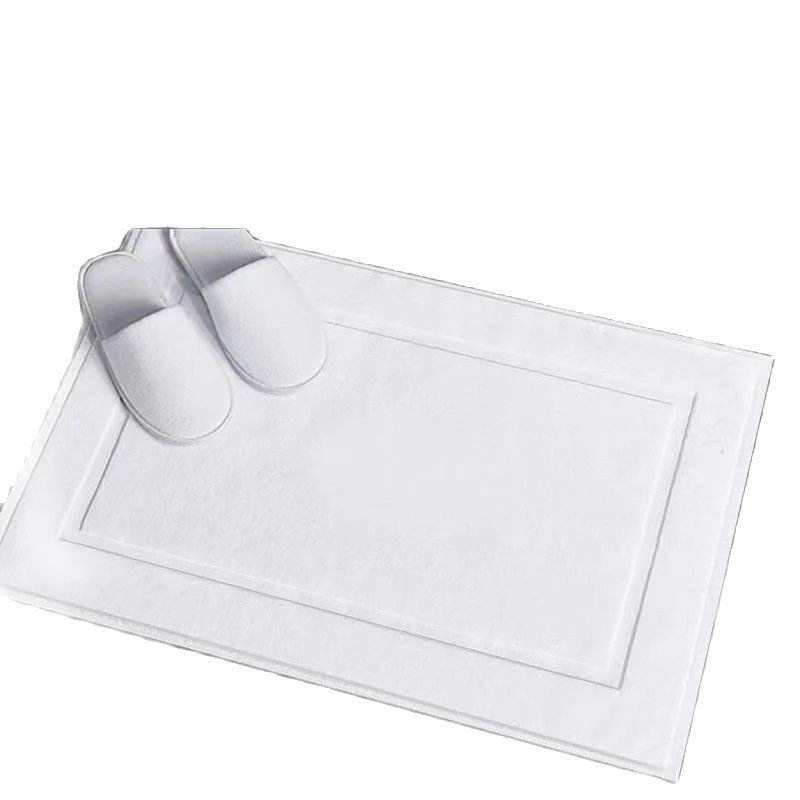 Biały ręcznik podłogowy zagęsz – Spa Towel recenzja i cena